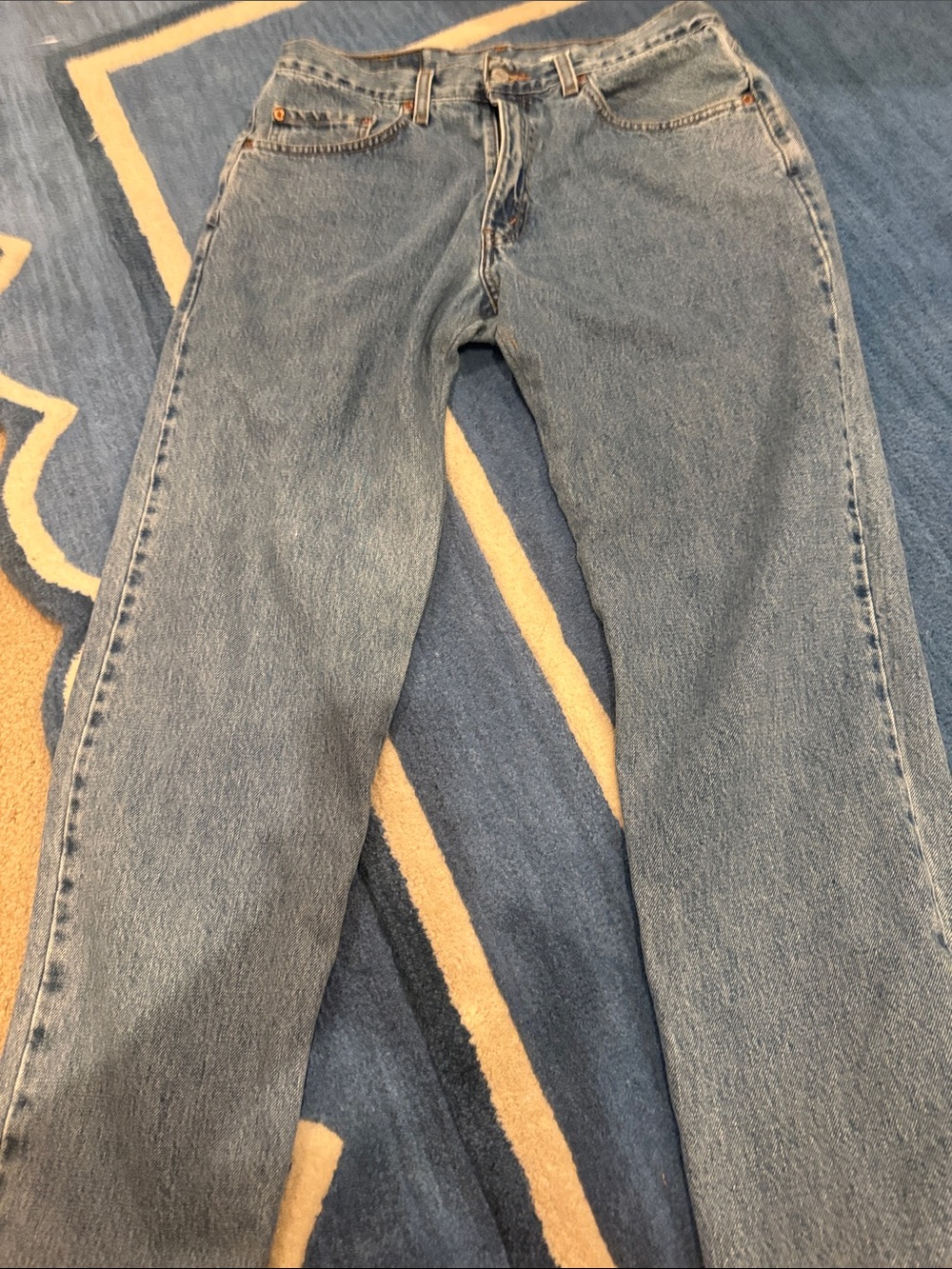 Levi's Men's Medium Wash Straight Jeans